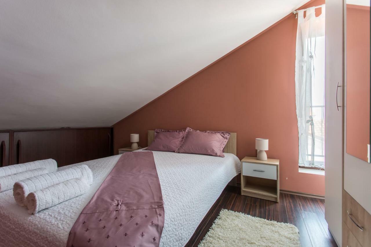 Apartments Tb Porat  Exterior foto