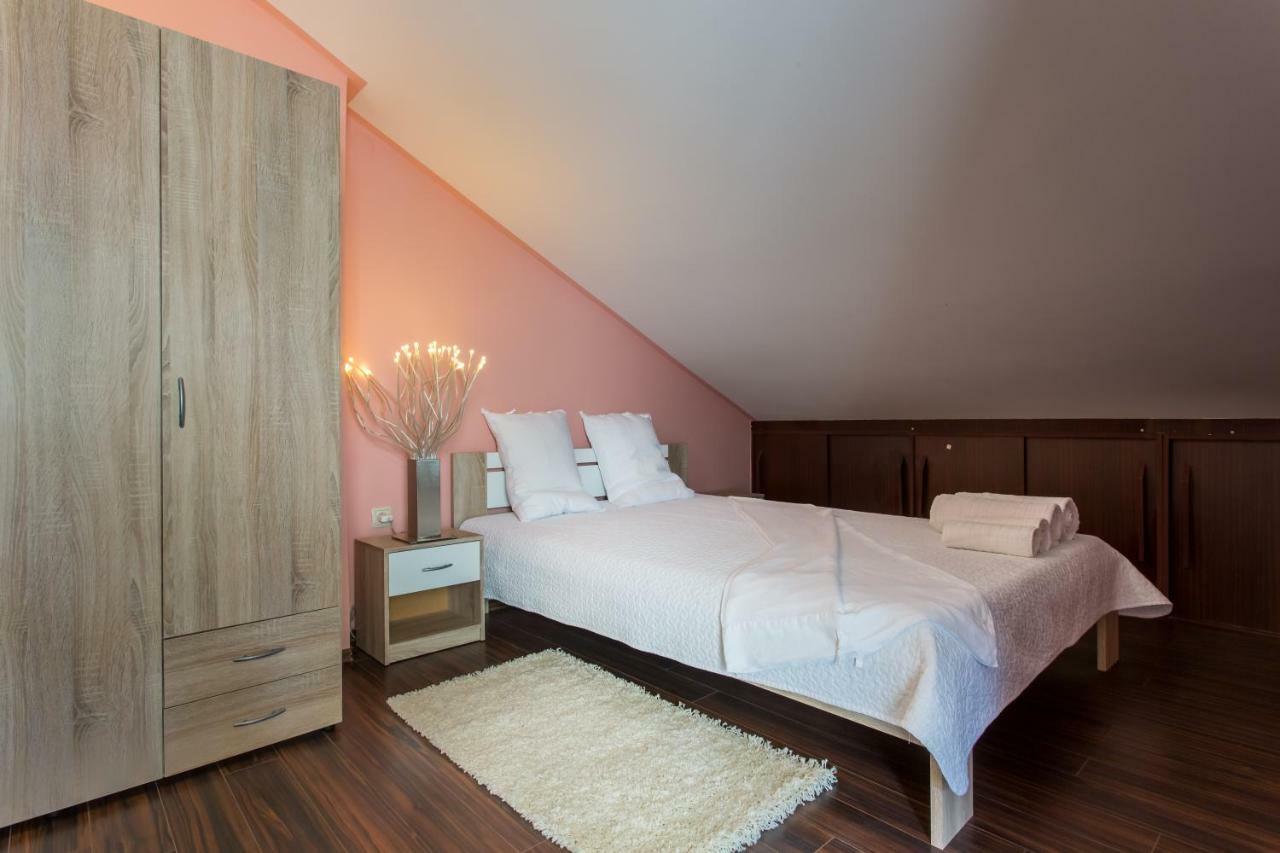 Apartments Tb Porat  Exterior foto